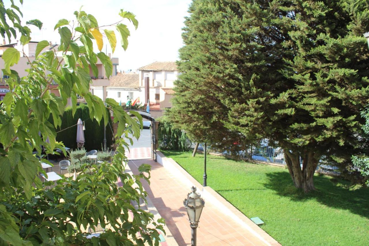 Hotel La Zubia , Granada מראה חיצוני תמונה